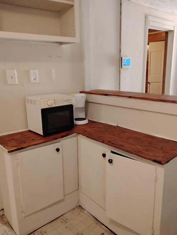 Foto del edificio - 123 Lucille Rd