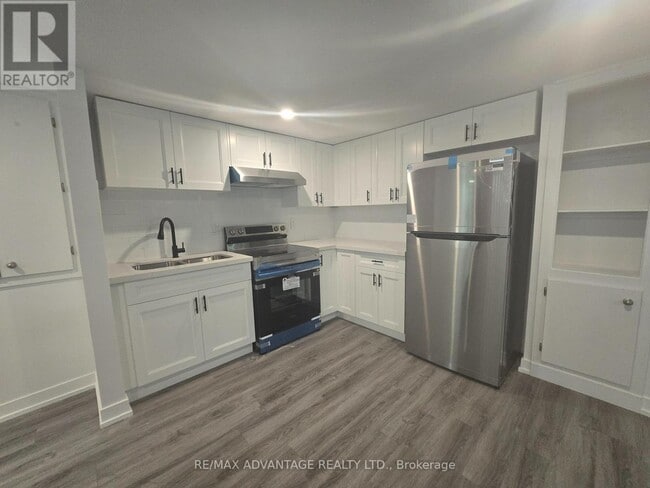 Photo du bâtiment - 162 Speight Blvd