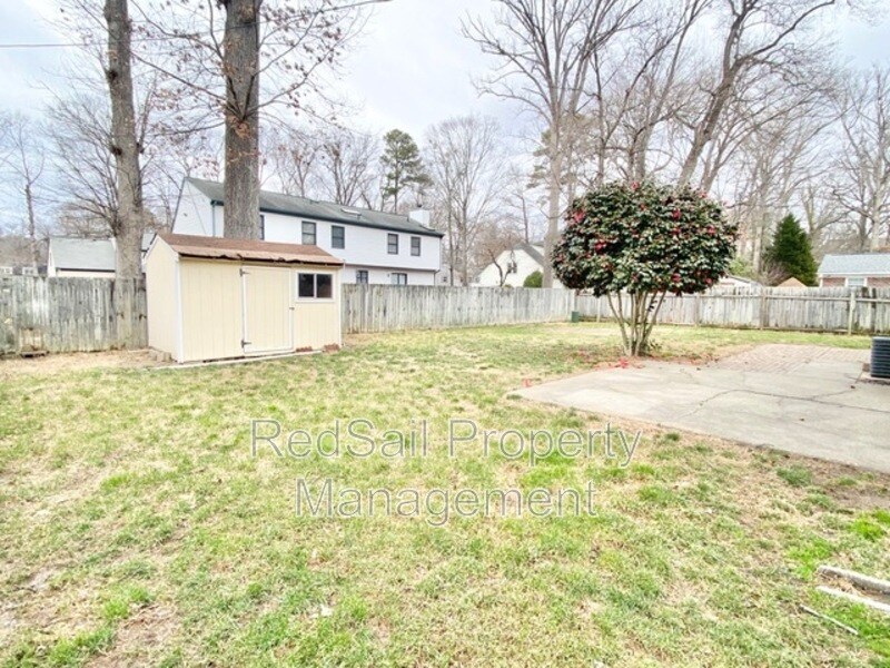 Foto del edificio - 147 Bloxom Dr