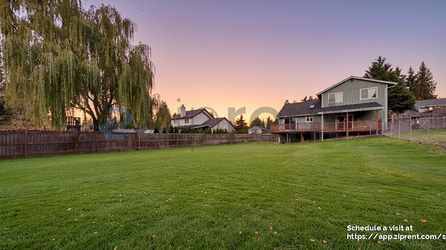 Building Photo - 20102 106 St Ct E