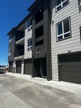 Building Photo - 16860 Askins Lp
