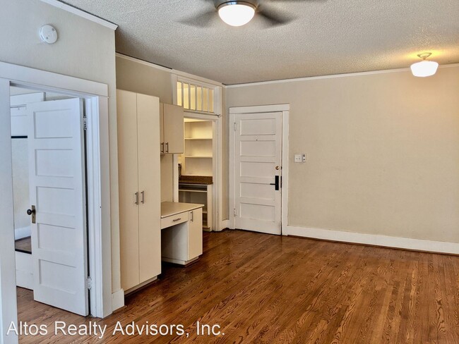 Foto del edificio - 230-240 E 19th Ave