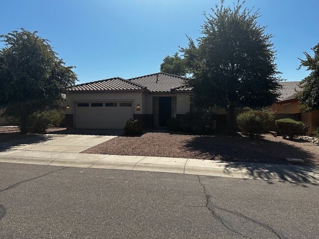 Foto del edificio - 4 bed 2 bath home near Higley & Riggs Rd.