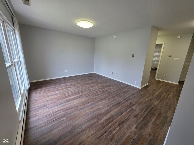 Foto del edificio - 3805 Biscayne Rd