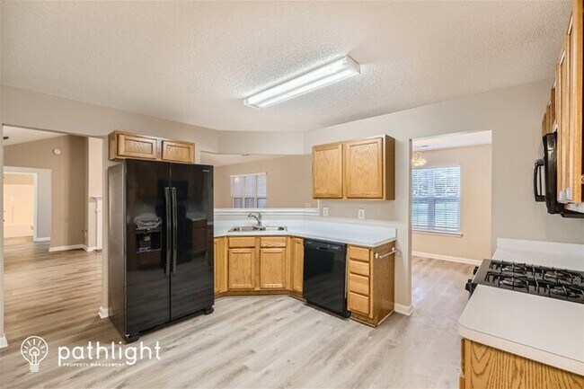 Foto del edificio - 321 Richards Way, Hiram, GA, 30141