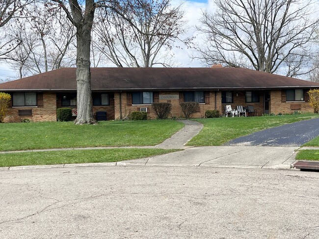 Foto del edificio - 2251 Candlewood Dr