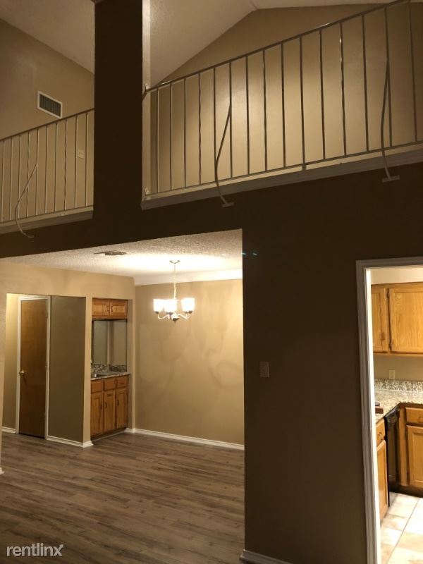 Foto principal - 3 br, 2 bath Townhome - 522 Oakridge Dr