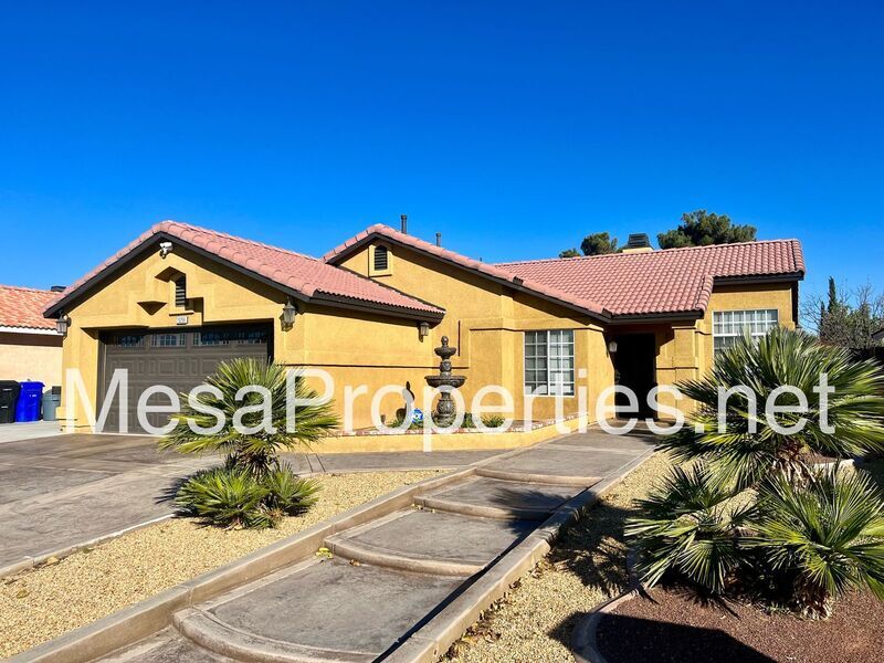Primary Photo - 15255 Flagstaff St