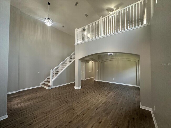 Building Photo - 10446 Stone Glen Dr