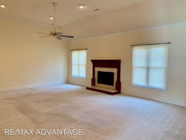 Foto del edificio - 3 br, 2.5 bath House - 7943 Lake Ridge Dr.