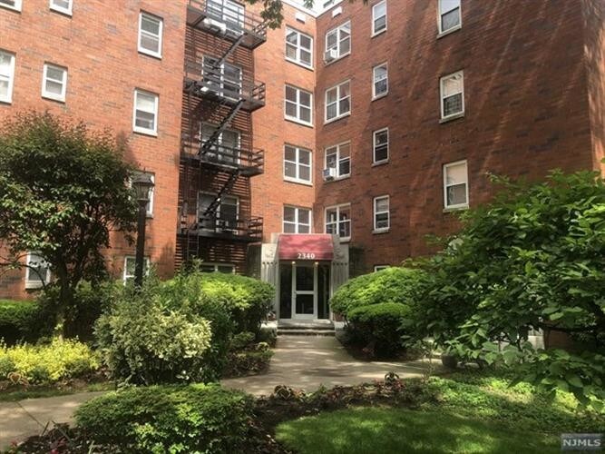 2340 Linwood Ave Unit 5H, Fort Lee, NJ 07024 Condo for Rent in Fort