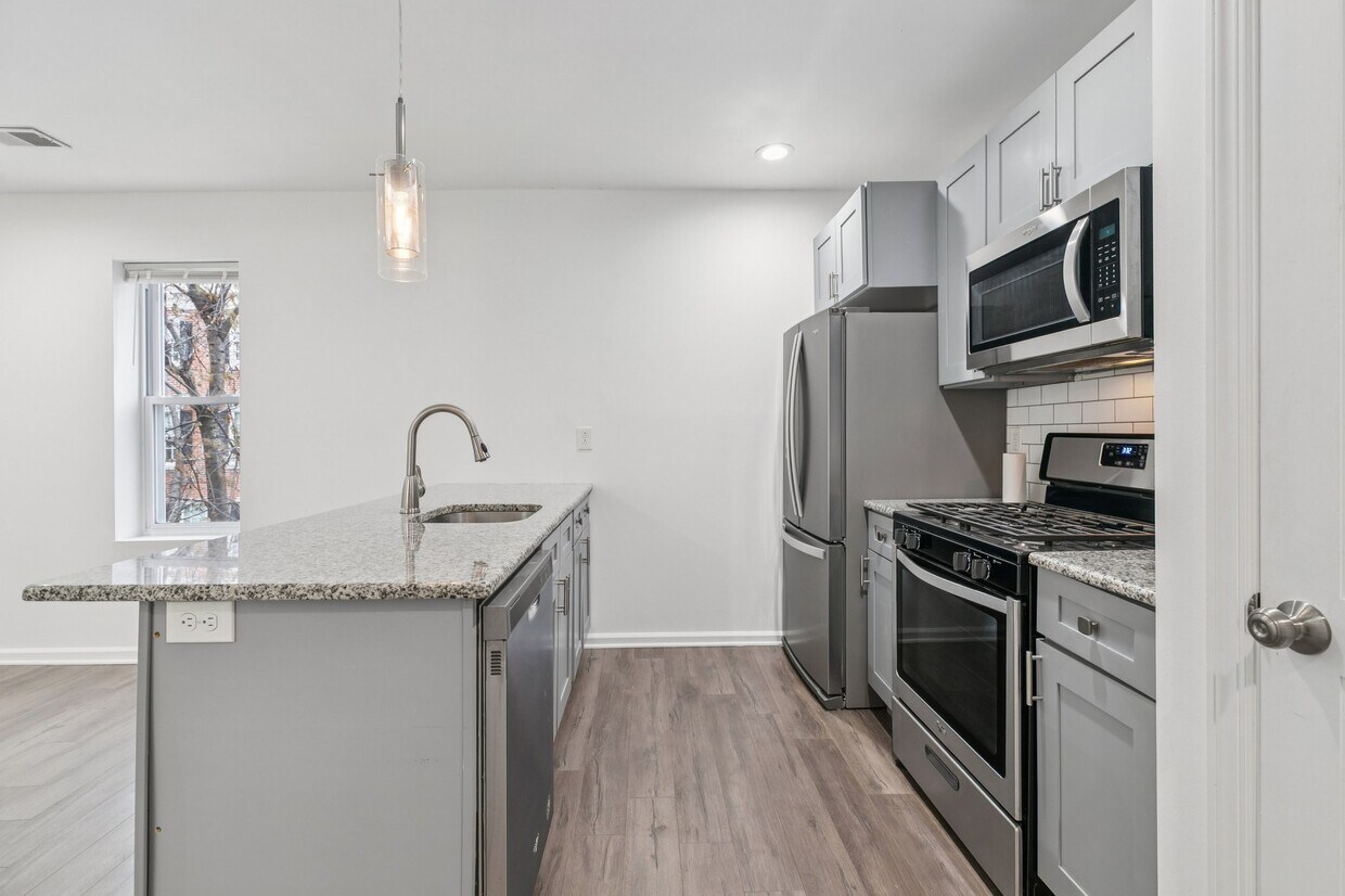 Photo - 2227 E Cumberland Street -2
