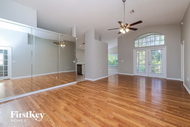 Building Photo - 11009 Millbury Ct