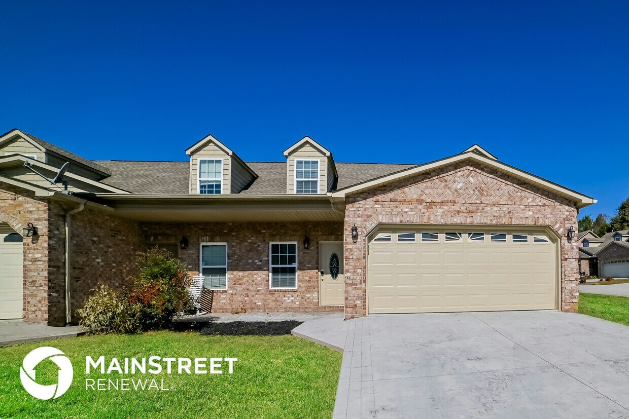 Foto principal - 7001 Edon Hall Way