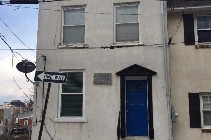 Primary Photo - 21 W 5th St