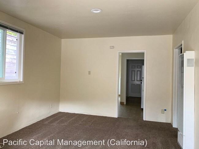 Building Photo - 3122 Rockview Pl