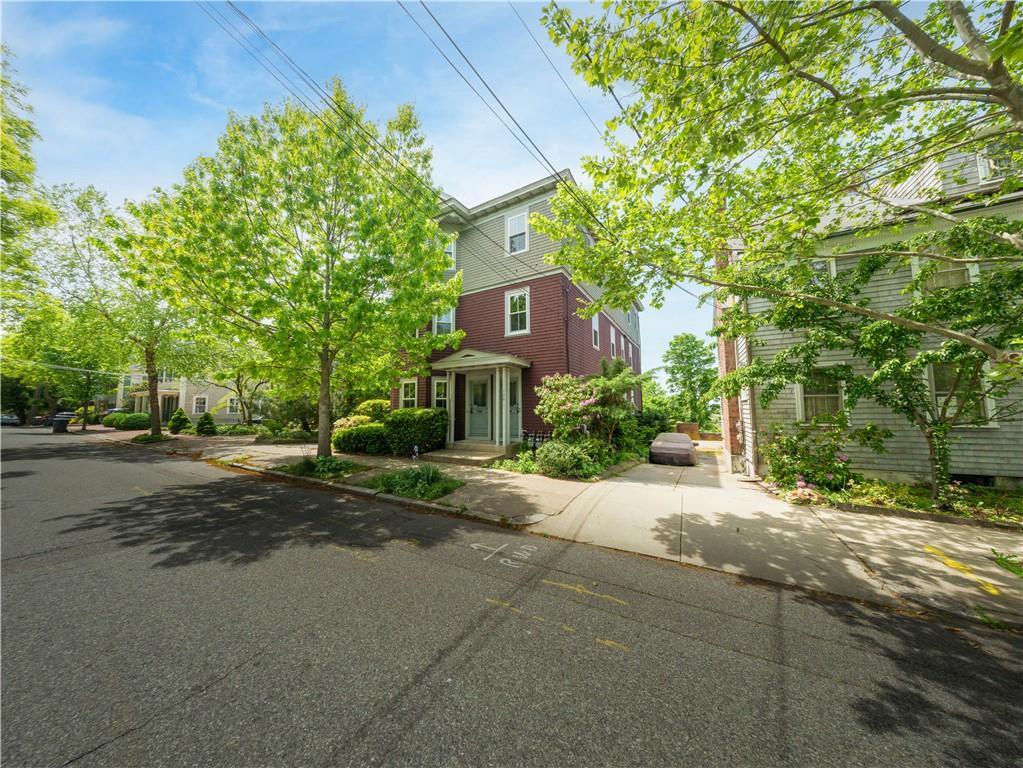 128 Congdon St, Providence, RI 02906 Room for Rent in Providence, RI