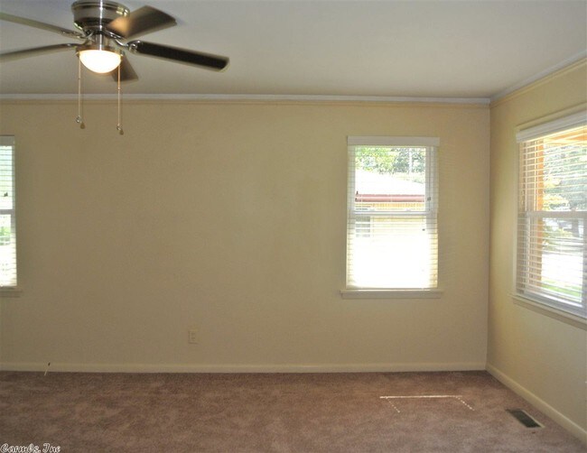 Foto del edificio - 3808 Mellene Dr