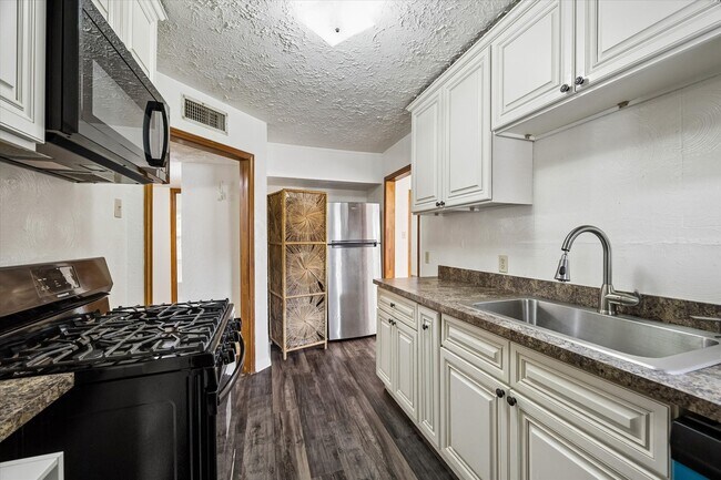 Foto del edificio - 2308 McClendon St