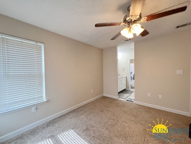 Foto del edificio - Lovely 3 Bedroom Home in Fort Walton Beach!