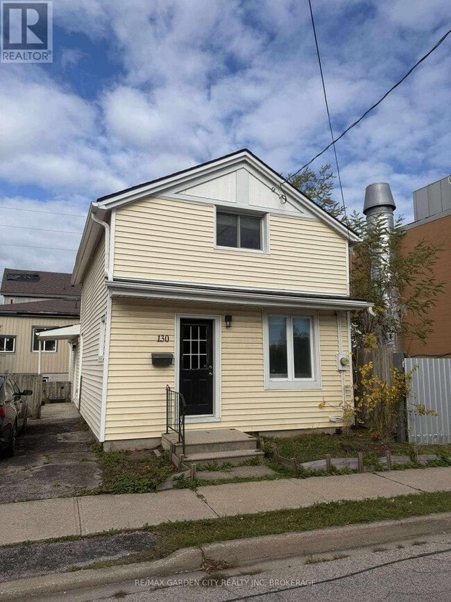 Building Photo - 130 St Paul Crescent