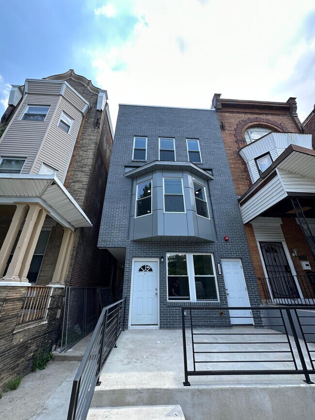 Foto del edificio - 3319 N 17th St