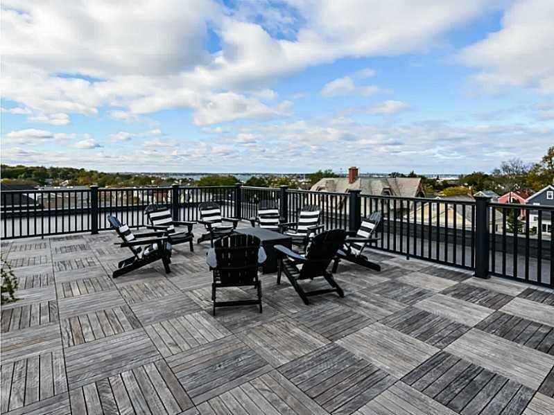 32 Carey St Unit 1B, Newport, RI 02840 Condo for Rent in Newport, RI