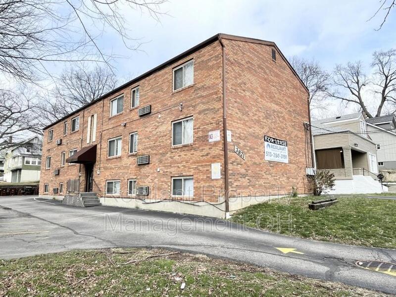 Primary Photo - 3821 S Jefferson Ave