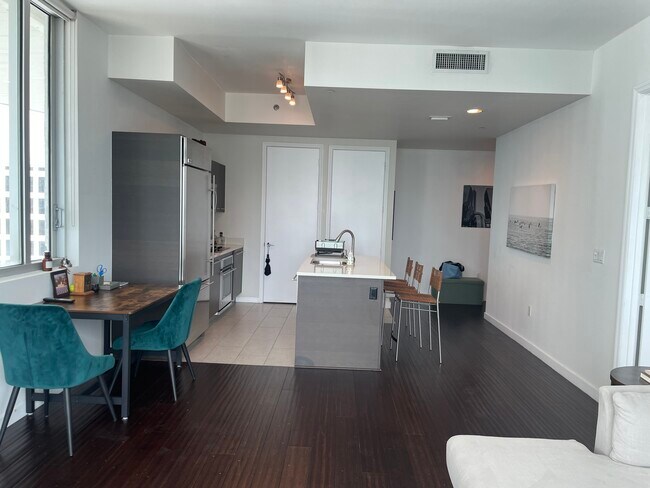 Foto del edificio - 55 SE 6th St