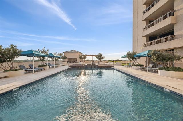 Foto del edificio - 5909 Luther Ln