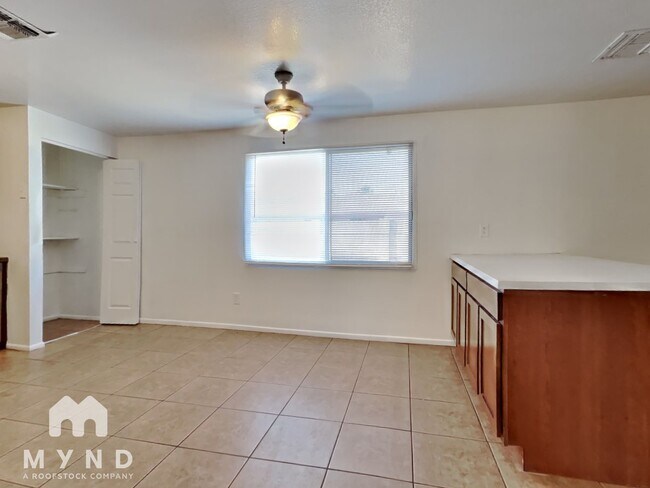 Foto del edificio - 6033 W Vernon Ave
