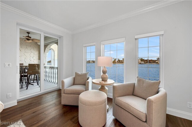 Building Photo - 4000 Gulf Shore Blvd N