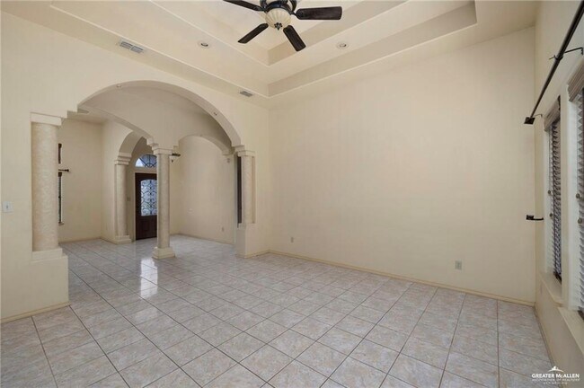 Foto del edificio - 10 Mossy Oak Dr