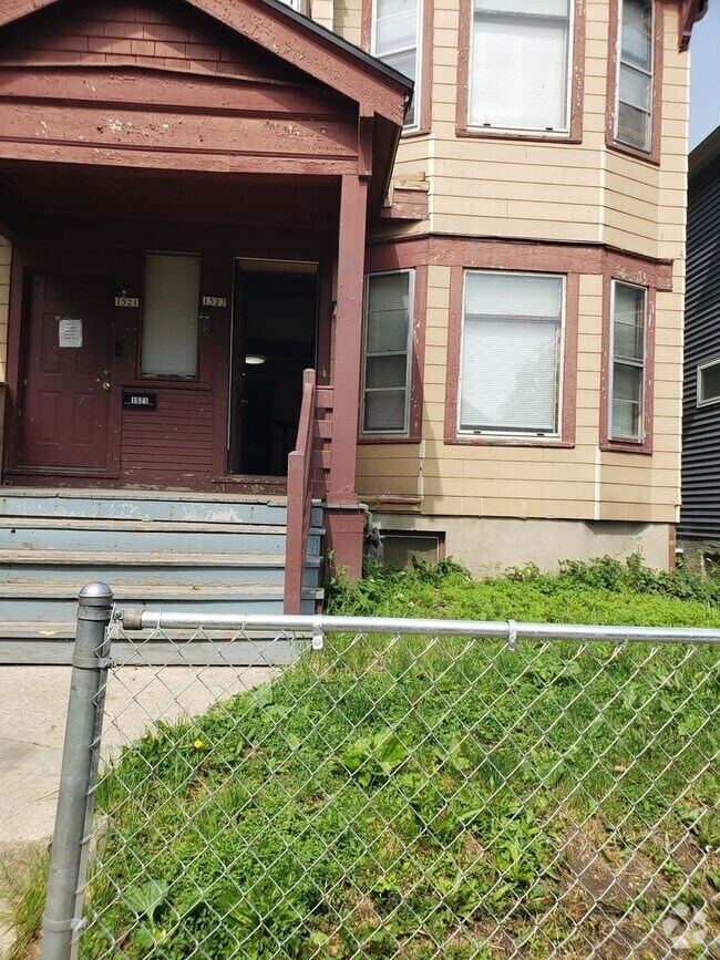Building Photo - 1521 N 38th St
