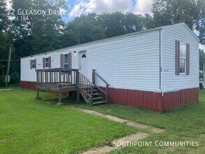 Building Photo - 22 Gleason Dr
