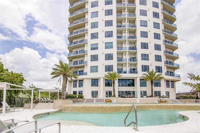 Foto del edificio - 4821 E NASA Pkwy