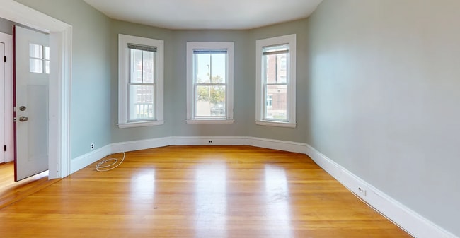 Foto del edificio - 106 Highland Ave