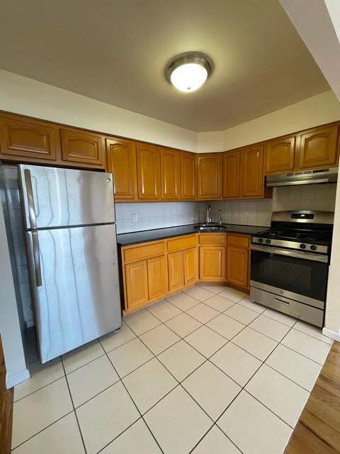 Foto principal - 6759 Metropolitan Ave