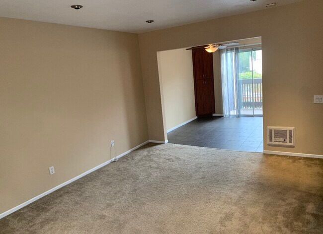 Building Photo - 7988 Mission Center Ct