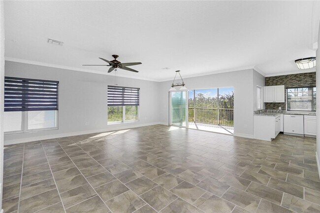 Building Photo - TOWNHOMES OF CAPE HAZE