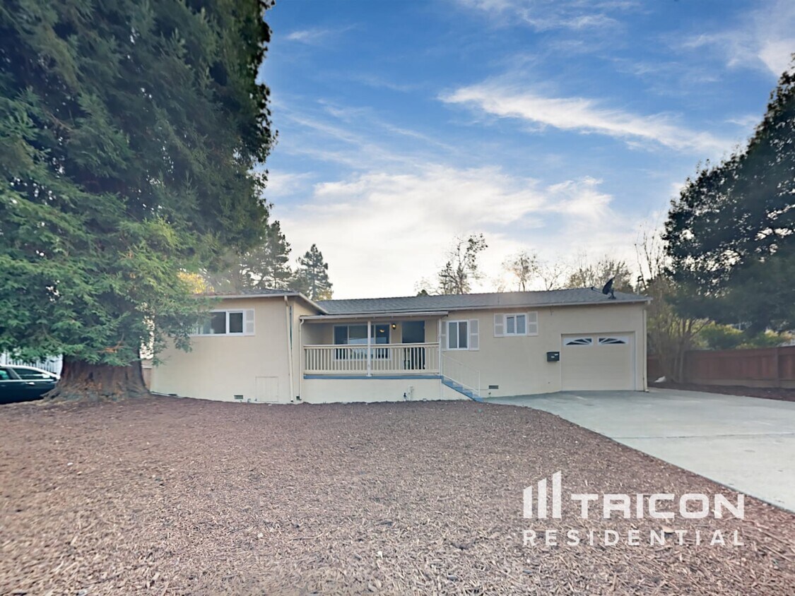 Primary Photo - 783 Manor Road El Sobrante CA