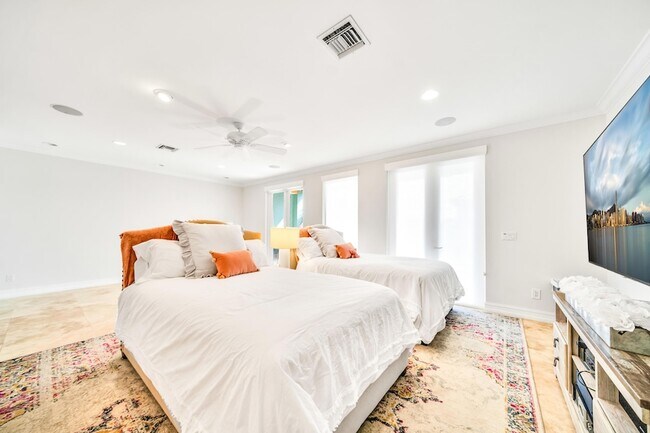 Foto del edificio - 138 Marine Way