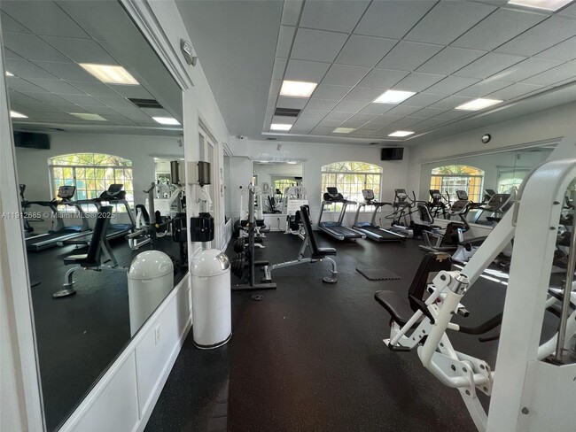 Building Photo - 7340 NW 114th Ave