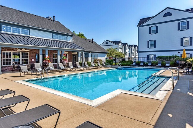 Building Photo - 42 Rossini Ct
