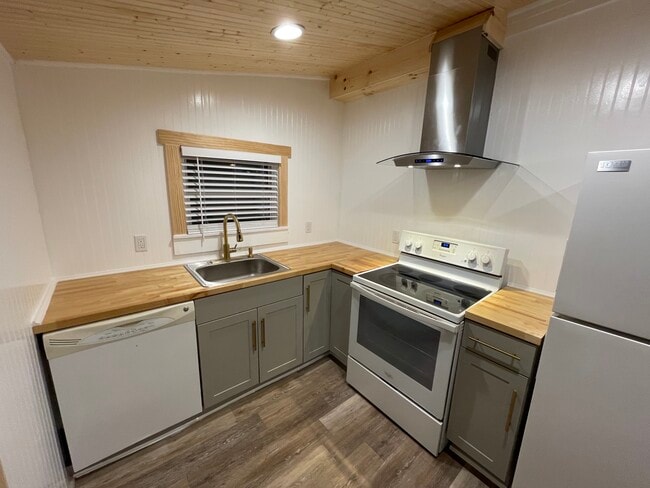 cocina - 1380 Tioga Ave