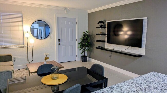 Foto del edificio - 3855 SW 79th Ave