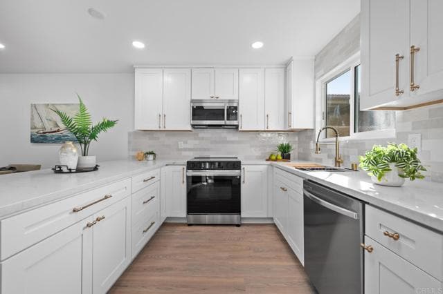 Building Photo - 753 Jilian St