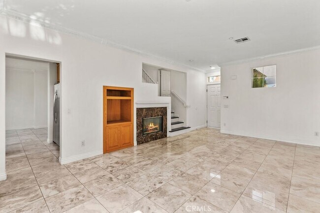 Foto del edificio - 3 Amesbury Ct