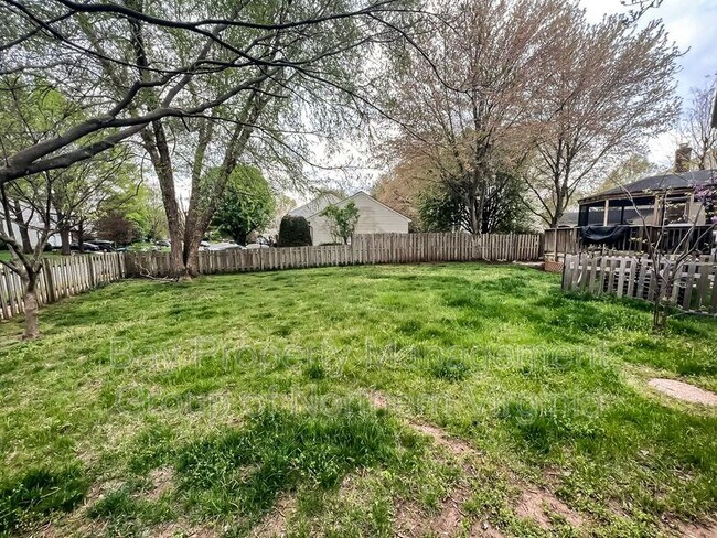 Building Photo - 5432 Braddock Ridge Dr