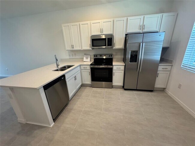 Foto del edificio - 8720 Daybreak St